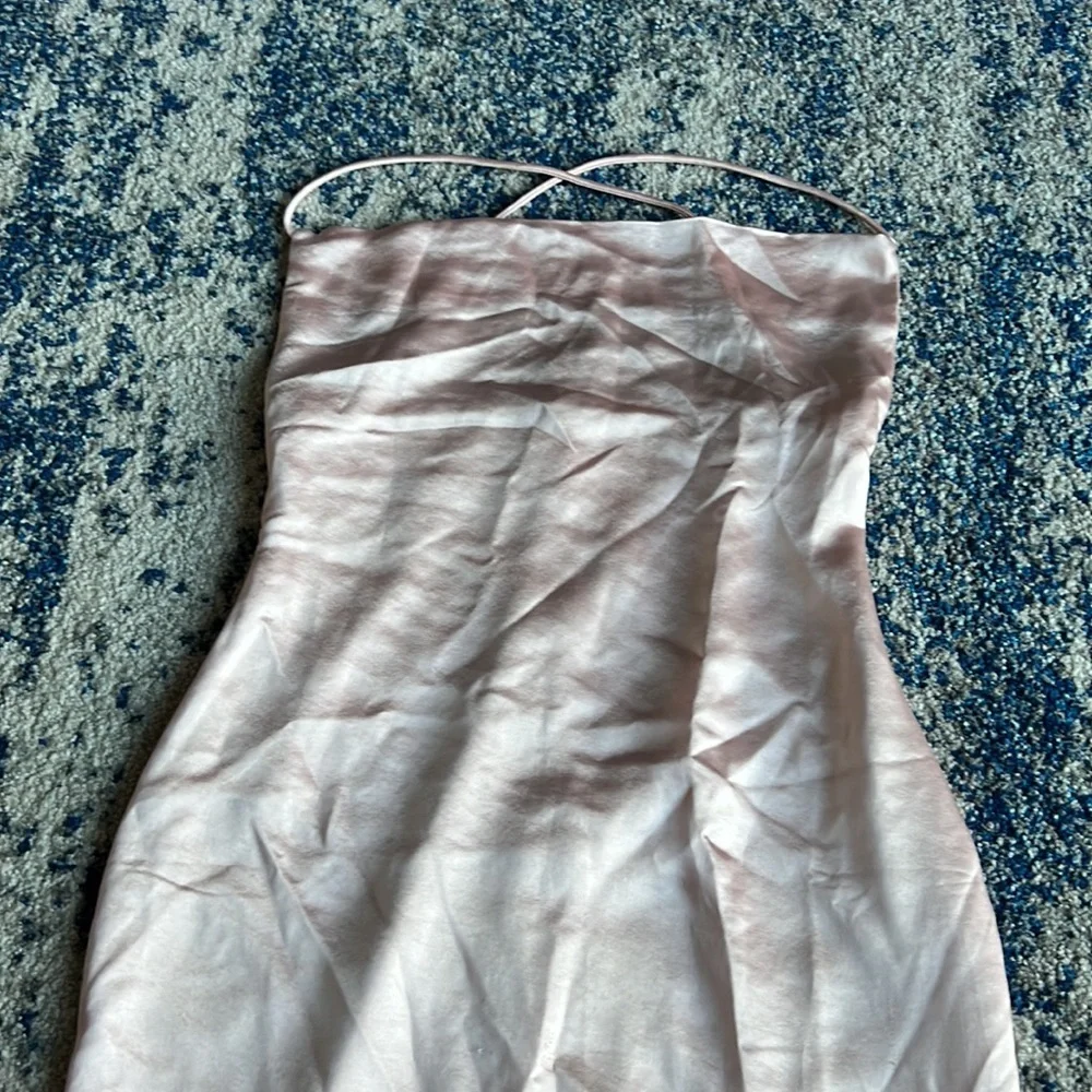 ❌SOLD❌superdown Billie Drape Midi Dress in Blush pink Small - Picture 4 of 12